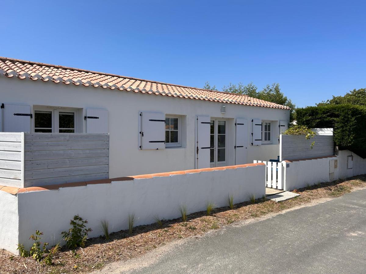 Petite Maison Au Calme, Dans Une Impasse L'Epine  Dış mekan fotoğraf